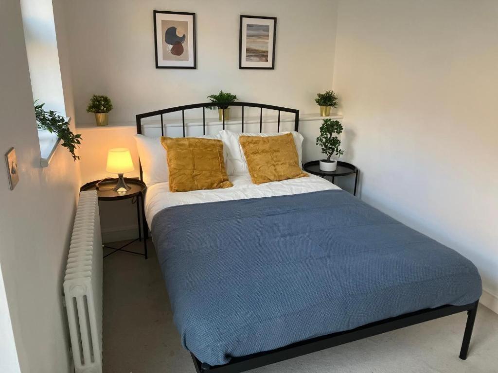 Apartmán Awesome Refurbished 1 Bed Flat Few Steps To High St ! - 2 East House Epsom Exteriér fotografie